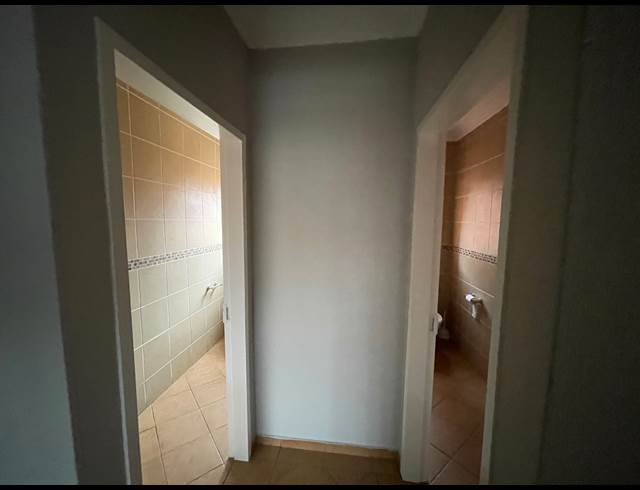 77M² OFFICE RENTED IN BARTLETT