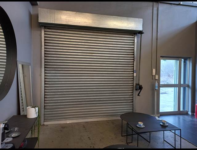 189M² WAREHOUSE TO LET IN MAITLAND