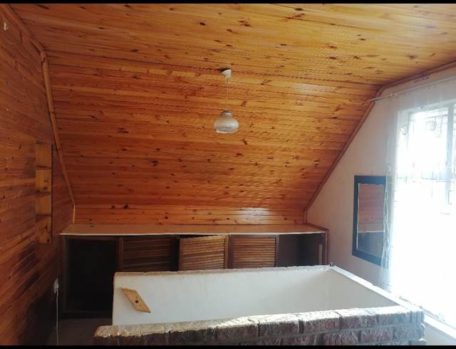 1 bed property to rent in MONDEOR