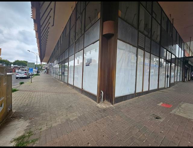 1,452M² BUILDING TO LET IN KRUGERSDORP CENTRAL