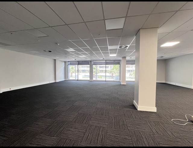 296M² OFFICE TO LET IN FORESHORE