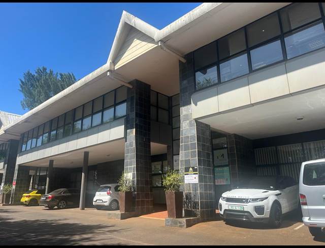 111M² OFFICE RENTED IN BALLITO CENTRAL