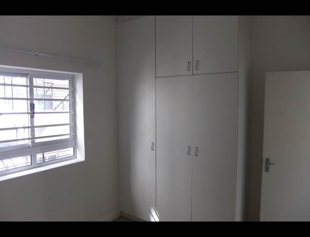 2 bed property to rent in TYGER WATERFRONT