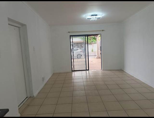 1 BEDROOM PROPERTY TO RENT IN BOSTON