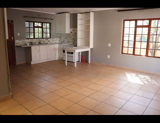 2 bed property to rent in BIRCH ACRES