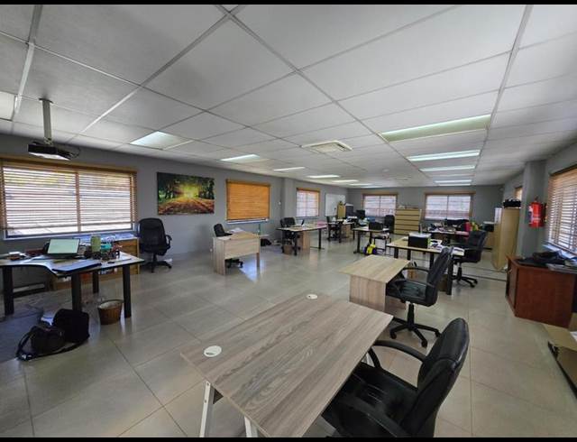 BUSINESS PROPERTY TO RENT IN WELTEVREDEN PARK