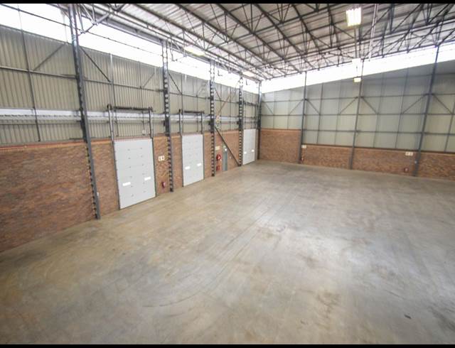 3,227M² WAREHOUSE TO LET IN POMONA AH