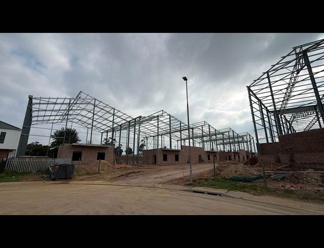 552M² WAREHOUSE TO LET IN FISANTEKRAAL INDUSTRIAL