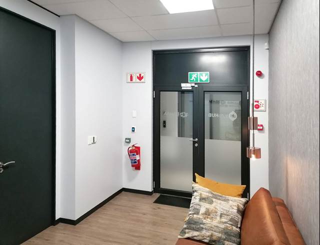 114.90M² OFFICE TO LET IN DURBANVILLE CENTRAL