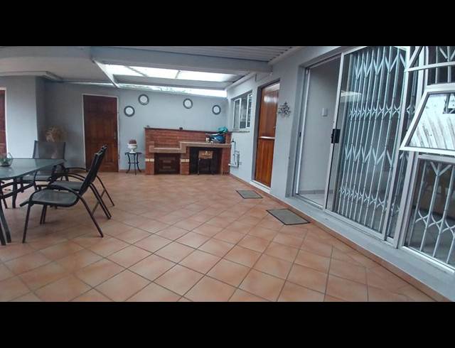 OFFICE PROPERTY TO RENT IN ASHLEY