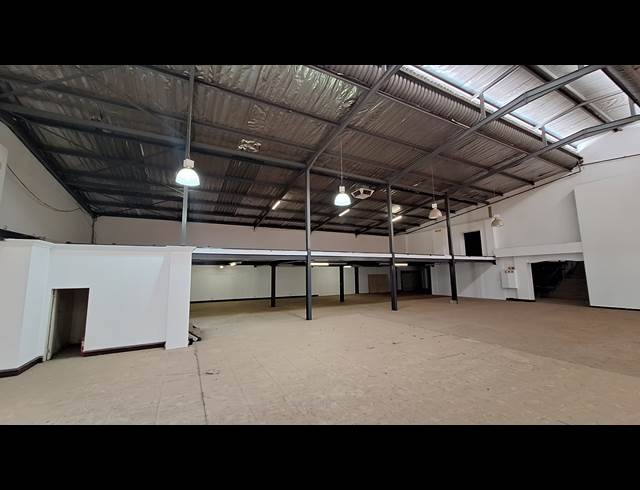4,583M² WAREHOUSE TO LET IN KYA SANDS