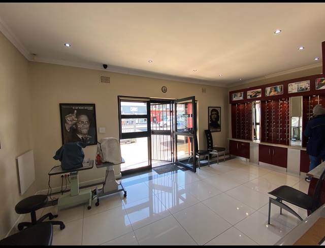 50M² BUSINESS TO LET IN BROOKLYN