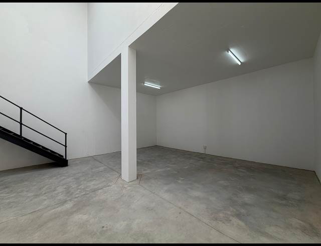 292M² WAREHOUSE TO LET IN BARBEQUE DOWNS