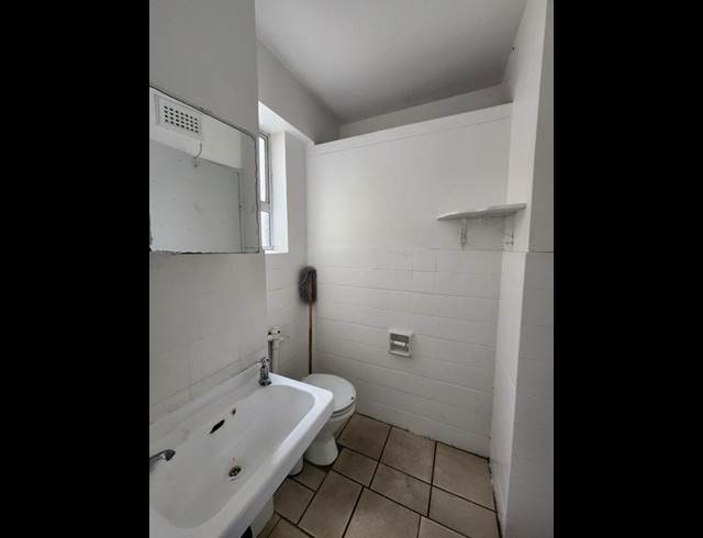 1 BEDROOM PROPERTY TO RENT IN NORTH BEACH