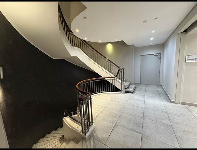 166M² OFFICE TO LET IN CAPE TOWN CITY CENTRE