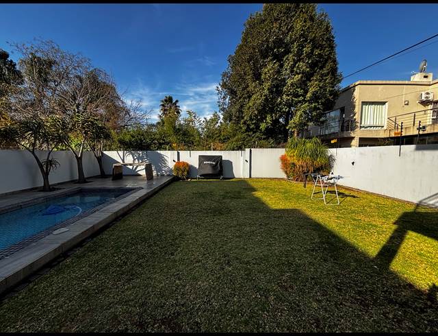 4 BEDROOM CLUSTER TO LET IN SANDOWN