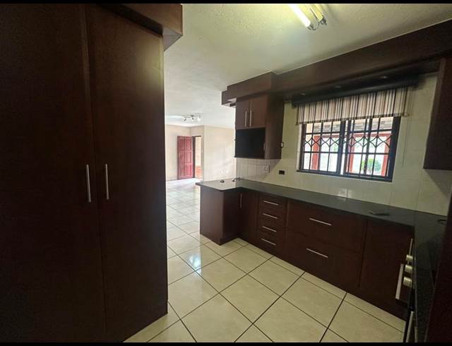 4 BEDROOM PROPERTY TO RENT IN EQUESTRIA