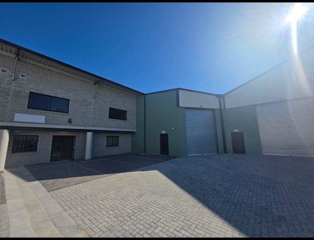 670M² WAREHOUSE TO LET IN FIRGROVE