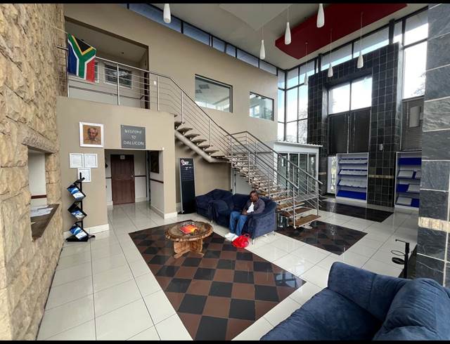 6,035M² WAREHOUSE TO LET IN ROOIHUISKRAAL