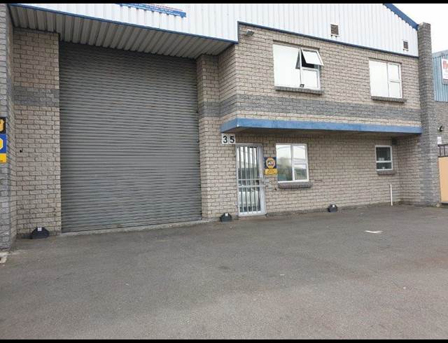 300M² WAREHOUSE RENTED IN KILLARNEY GARDENS
