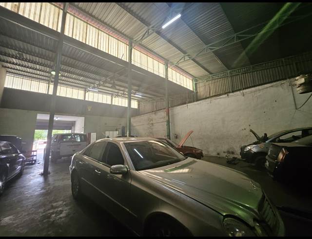 800M² WAREHOUSE TO LET IN PRETORIA WEST