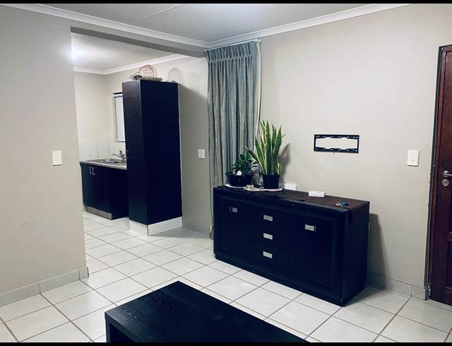 3 BEDROOM TOWNHOUSE RENTED IN NOORDWYK