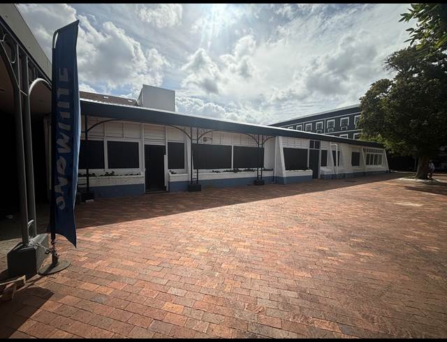 200M² RETAIL TO LET IN AUDAS ESTATE