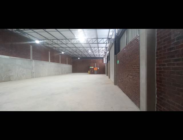 548M² WORKSHOP TO LET IN LASER PARK