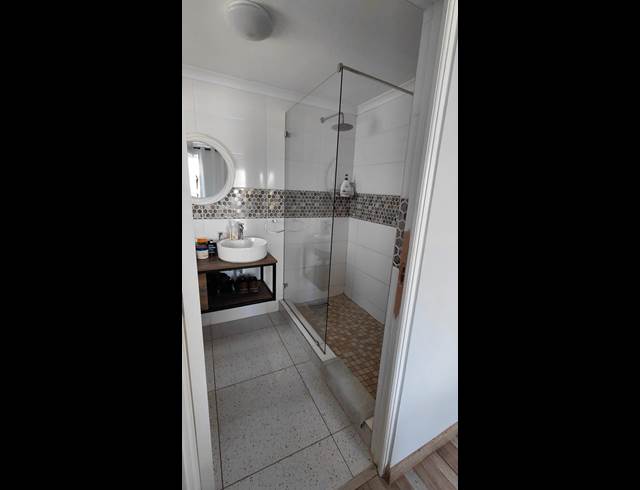 3 BEDROOM APARTMENT TO LET IN BLOUBERG RISE