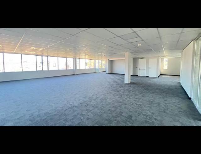 781M² OFFICE TO LET IN WOODMEAD