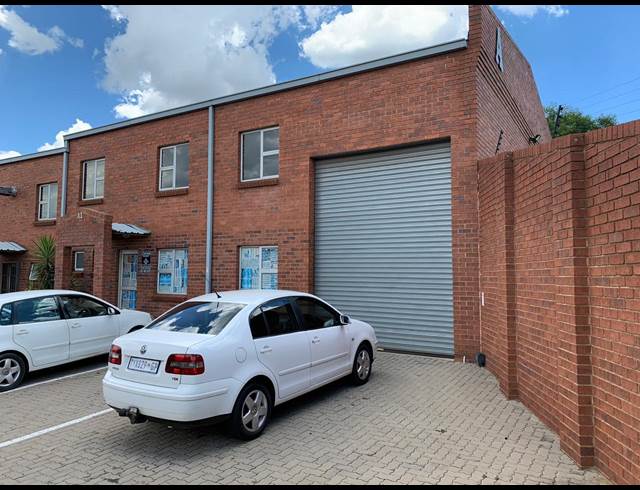 191M² WAREHOUSE RENTED IN ALRODE