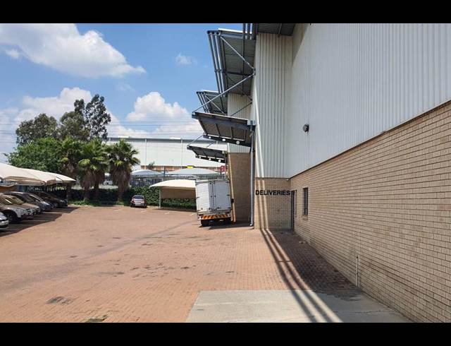 530M² WAREHOUSE TO LET IN LINBRO PARK