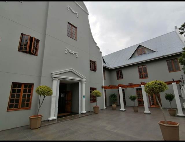 1,700M² BUILDING TO LET IN KENSINGTON B