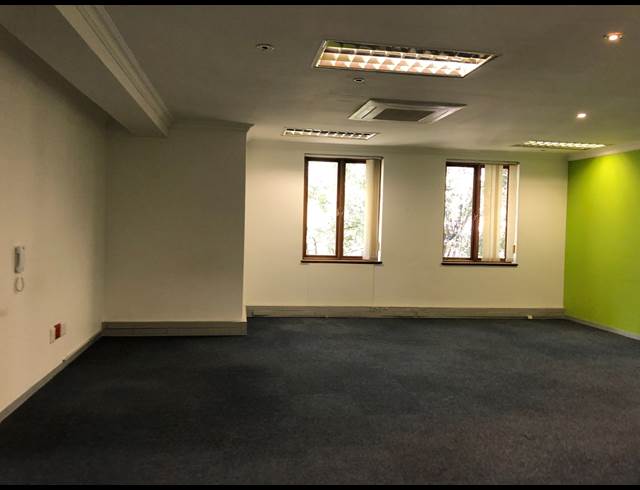 180M² OFFICE TO LET IN SANDTON CENTRAL