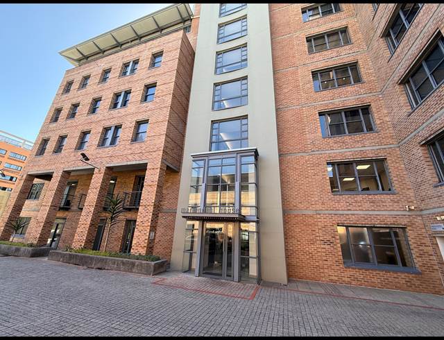 409M² OFFICE TO LET IN NEWLANDS