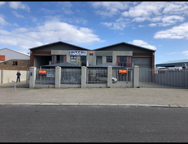 400M² WAREHOUSE TO LET IN SAXENBURG PARK 1