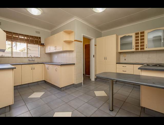 3 Bedroom House to Rent Krugersdorp