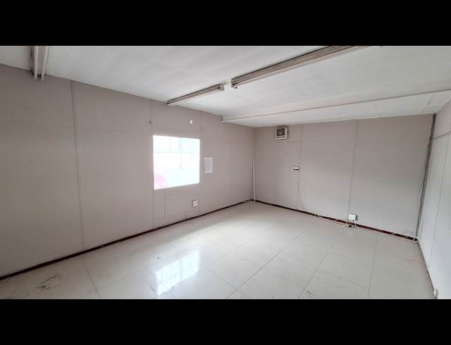 710M² WORKSHOP TO LET IN ROBERTVILLE