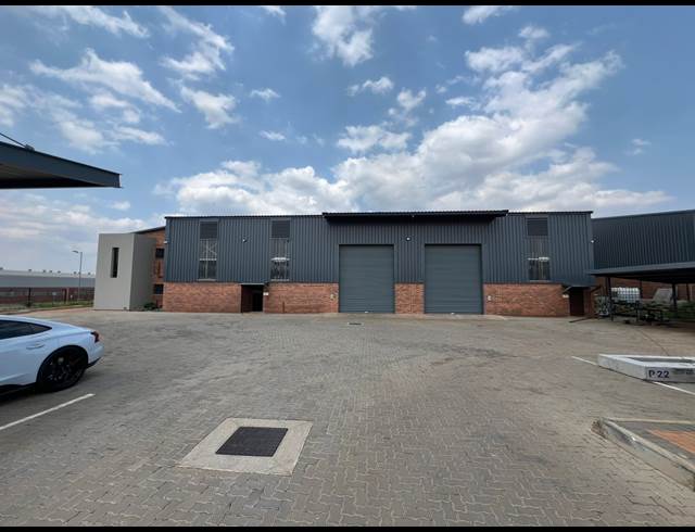 1,239M² WAREHOUSE TO LET IN SUNDERLAND RIDGE