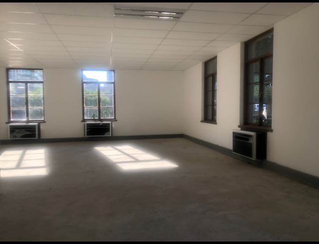 188M² OFFICE TO LET IN WIERDA VALLEY