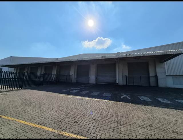 6,242M² WAREHOUSE TO LET IN HALFWAY HOUSE