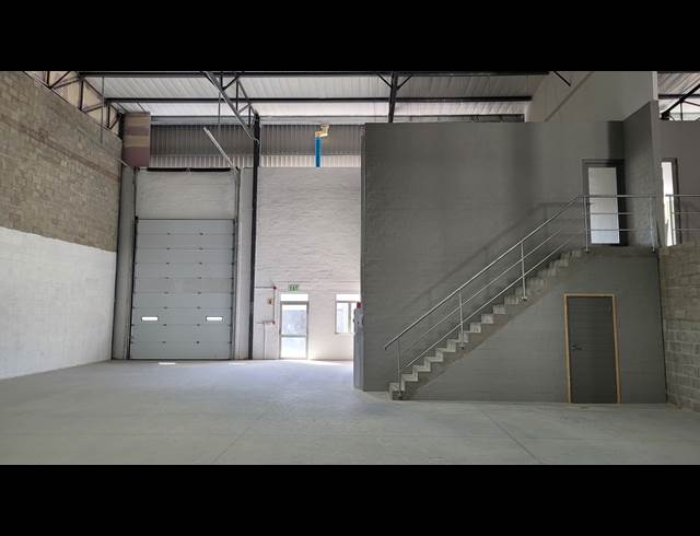 406M² WAREHOUSE TO LET IN BELLVILLE SOUTH