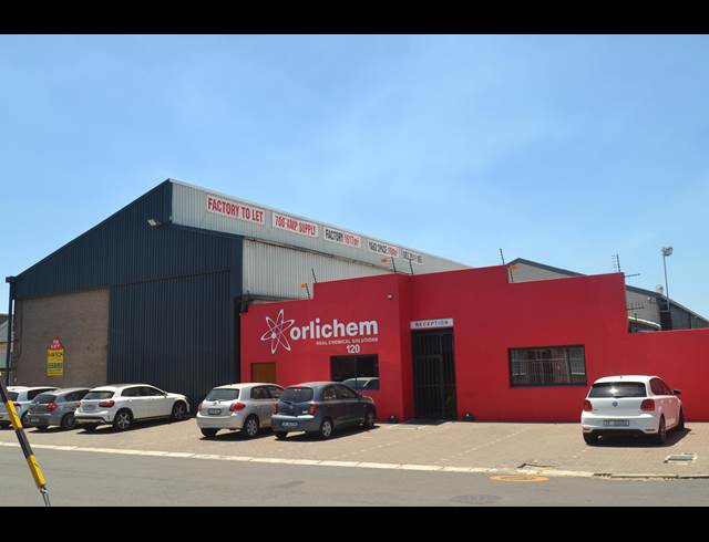 1,617M² WAREHOUSE TO LET IN BEACONVALE