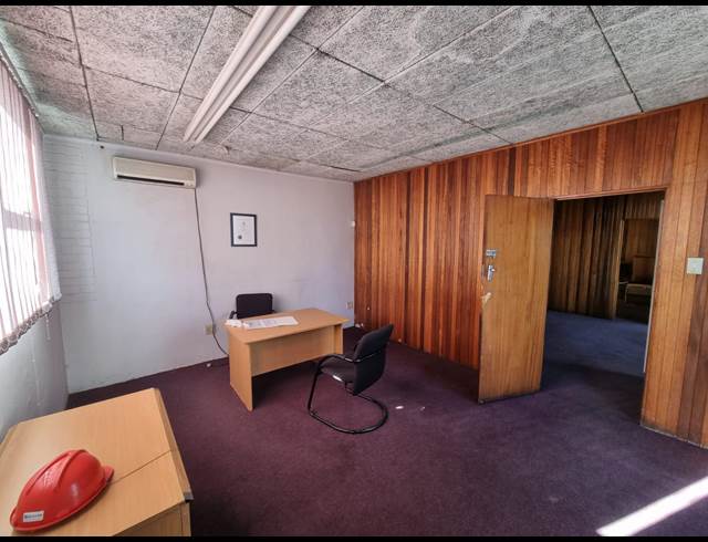 800M² OFFICE TO LET IN ALBERTON NORTH