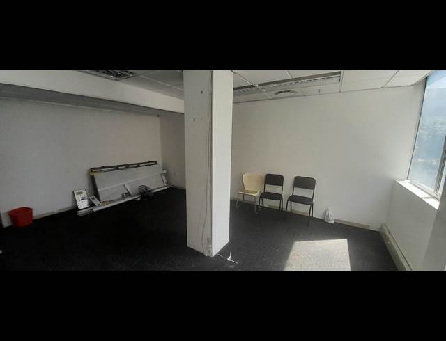 175M² OFFICE TO LET IN NORTH BEACH
