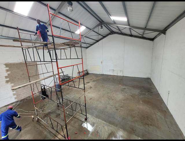 300M² WAREHOUSE RENTED IN KILLARNEY GARDENS