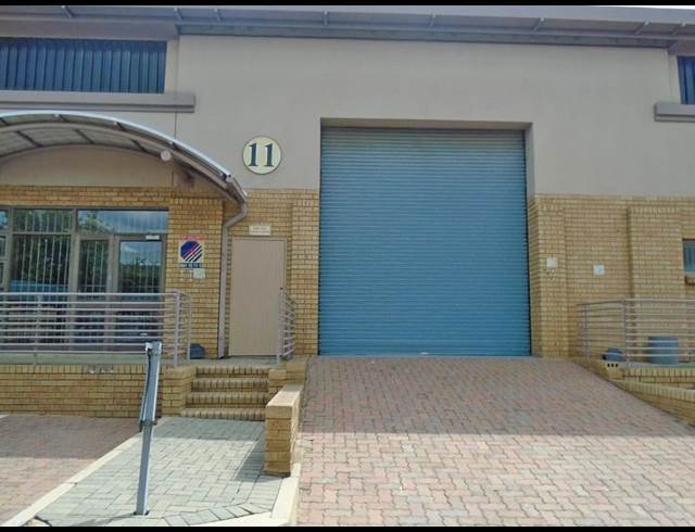416M² WAREHOUSE TO LET IN MEADOWDALE