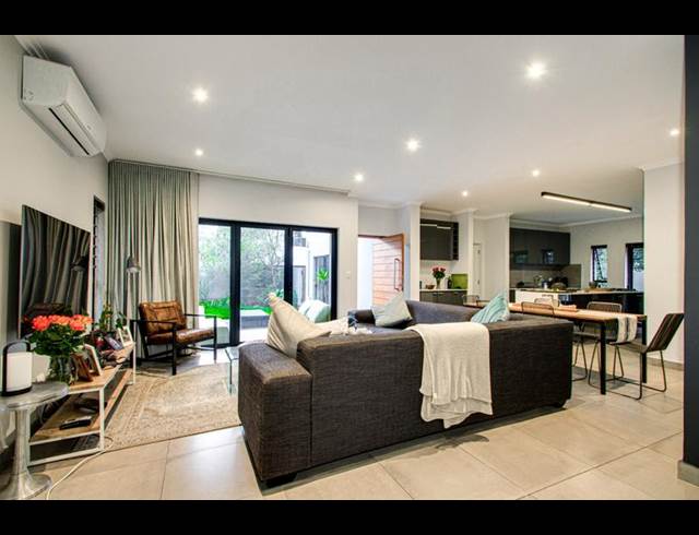 4 BEDROOM PROPERTY TO RENT IN BRYANSTON