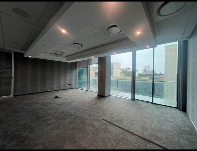 273M² OFFICE TO LET IN ILLOVO