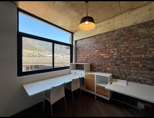260M² OFFICE TO LET IN WOODSTOCK